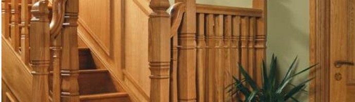 Traditional Hardwood Balustrade Stairs